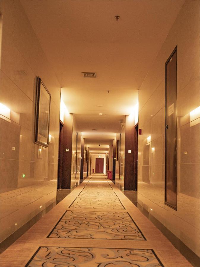 Junyue Hotel Guangzhou Exterior photo