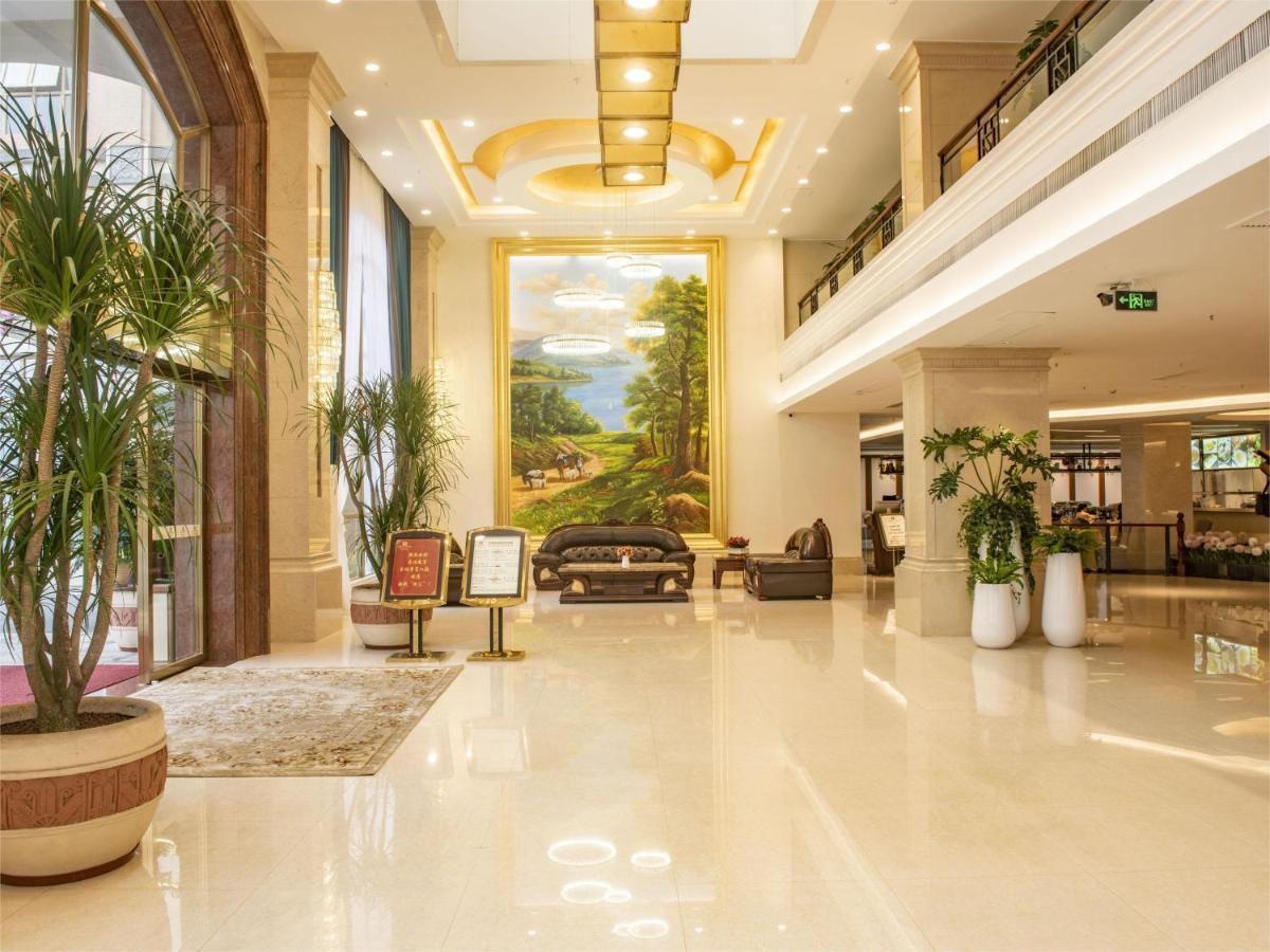 Junyue Hotel Guangzhou Exterior photo