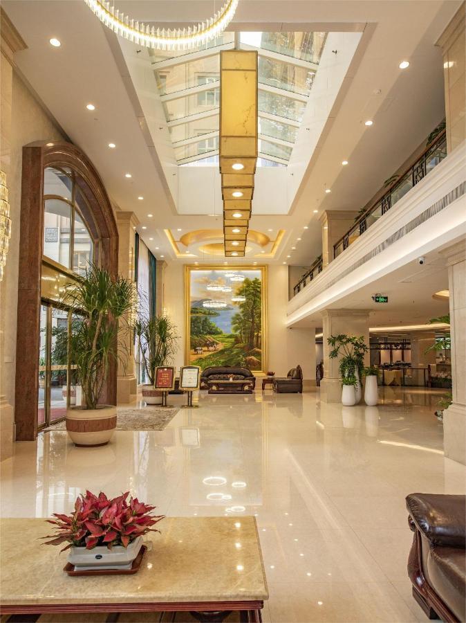 Junyue Hotel Guangzhou Exterior photo