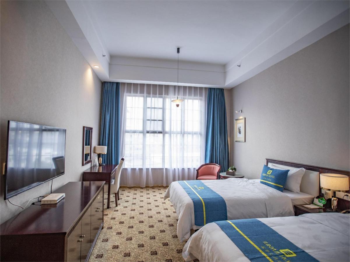 Junyue Hotel Guangzhou Exterior photo
